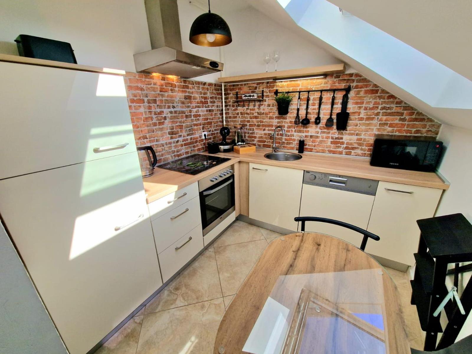 Studio Apartman Varadero Bjelovar Eksteriør billede